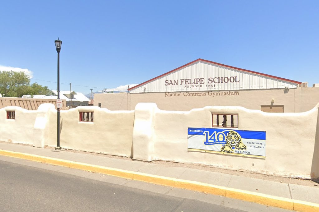 San Felipe De Neri School