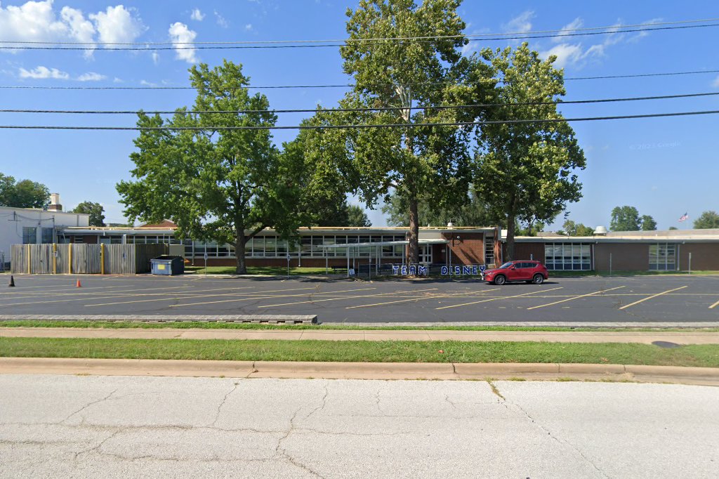 Walt Disney Elementary School