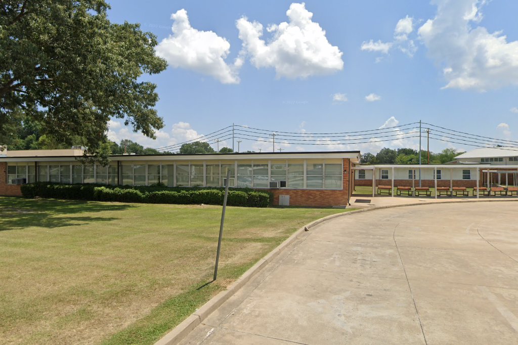 Robert E. Lee Junior High School