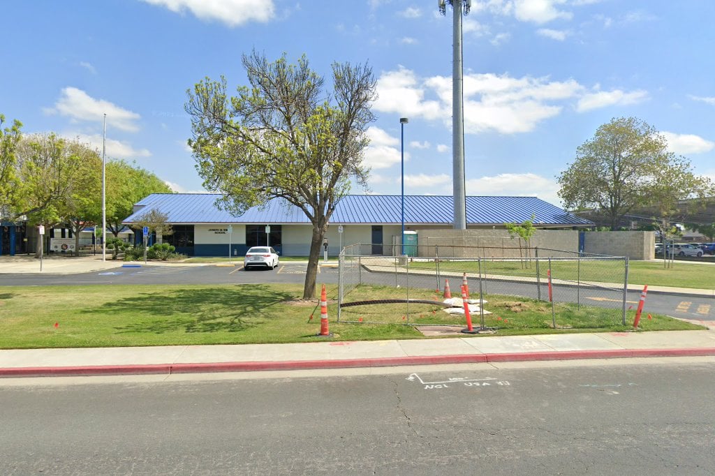 Simas Elementary School