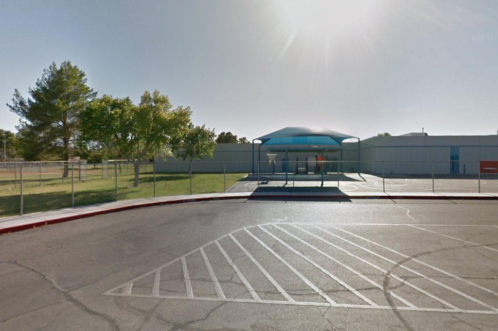 R Guild Gray Elementary School