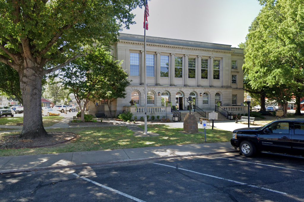 Clarksville County Court