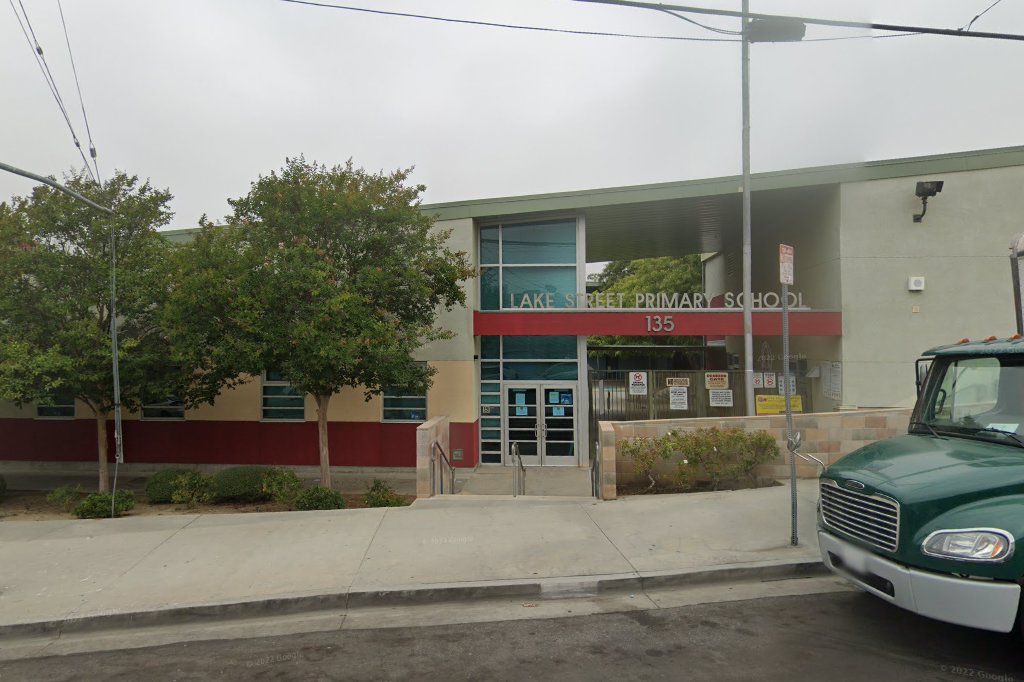 Lake Street School
