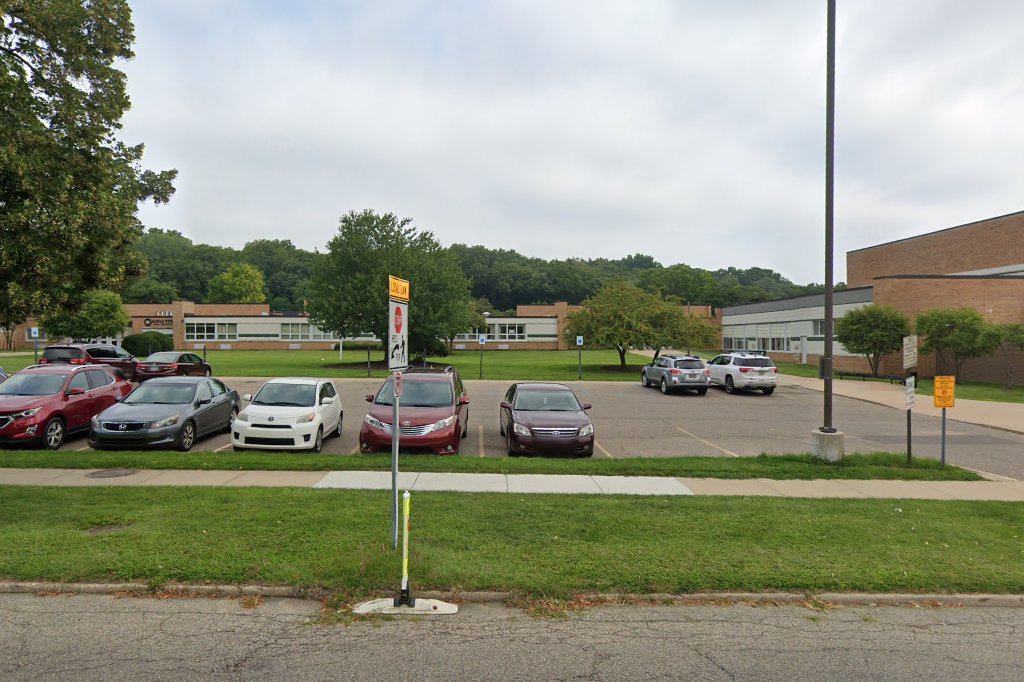 Maple Street Magnet School for the Arts