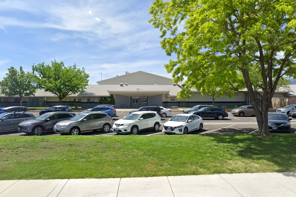Fred W Traner Middle School