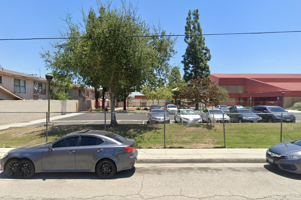 Twin Lakes Elementary School