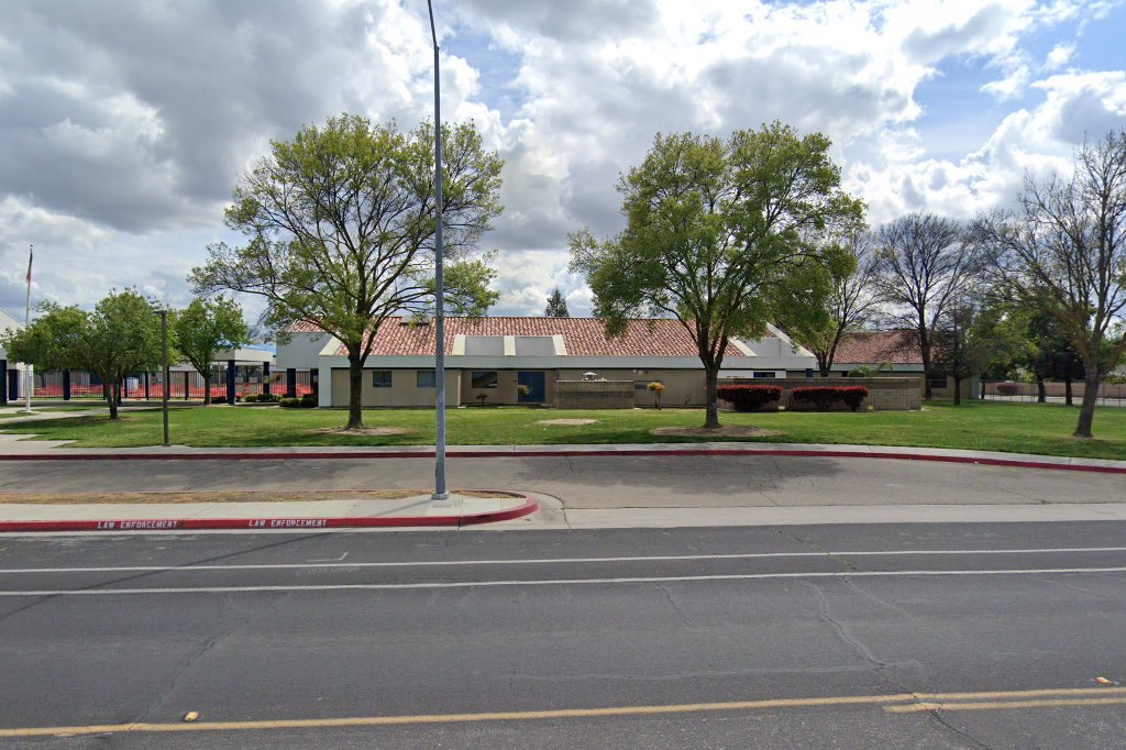 Parlier Junior High School