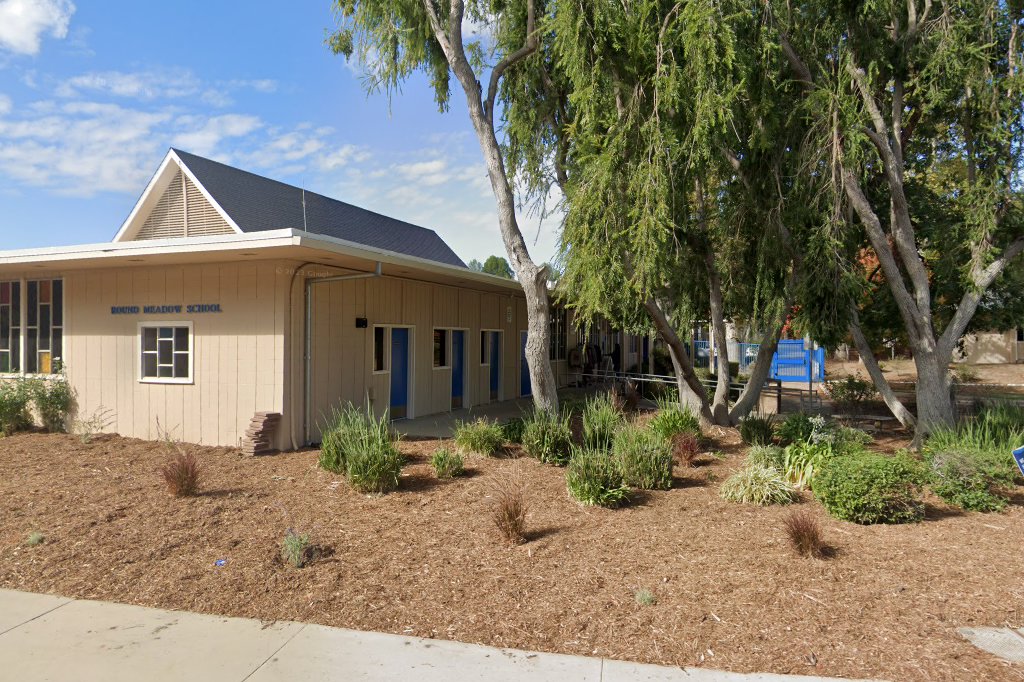 Round Meadow Elementary School