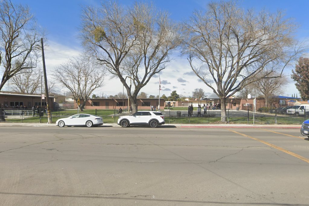 San Luis High School
