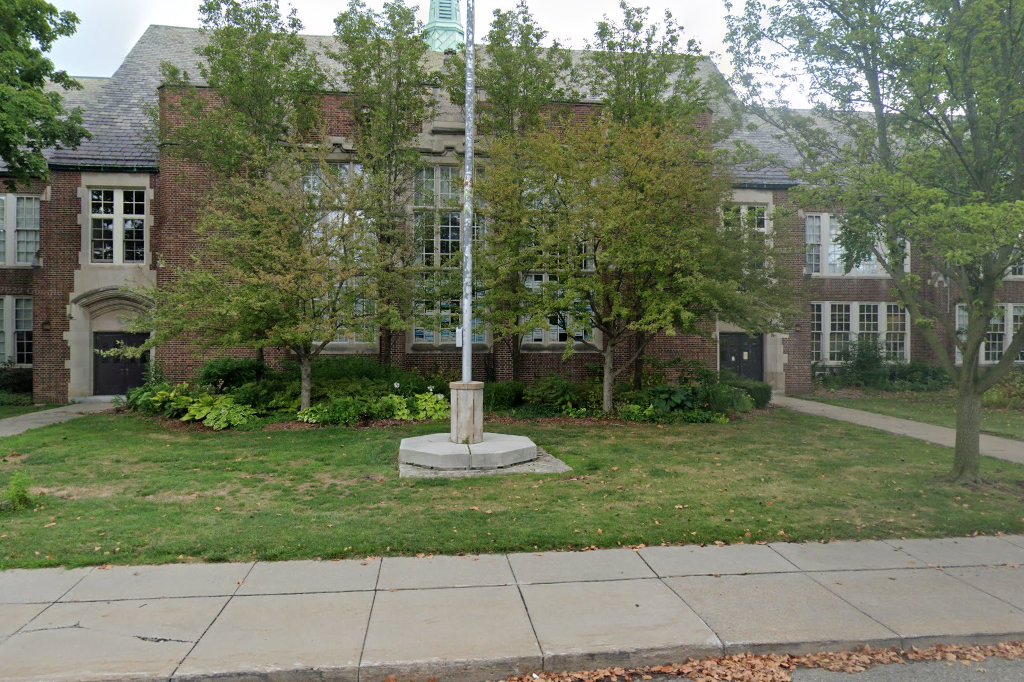 Robert Trombly Elementary School