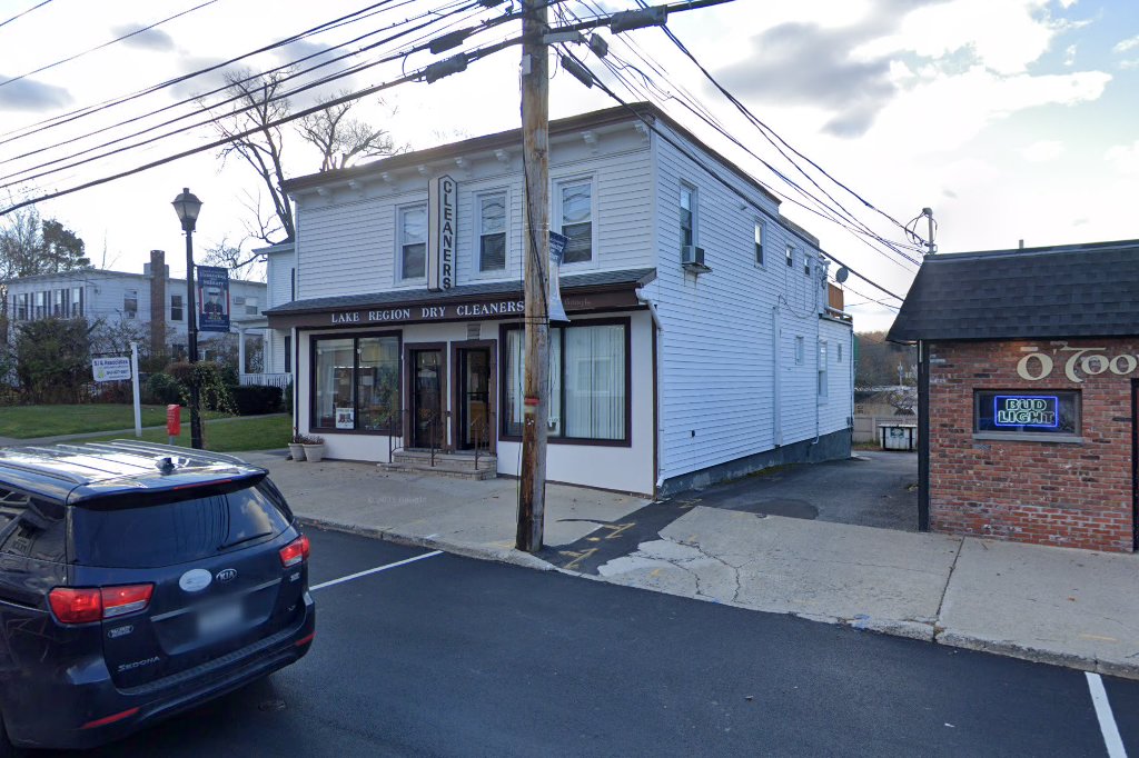 Monroe Village Court