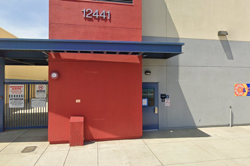 Vista Del Valle Elementary School