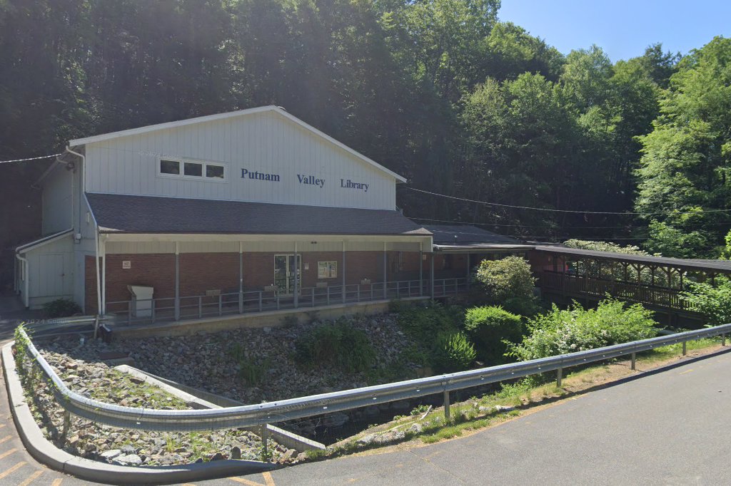 Putnam Valley Free Library