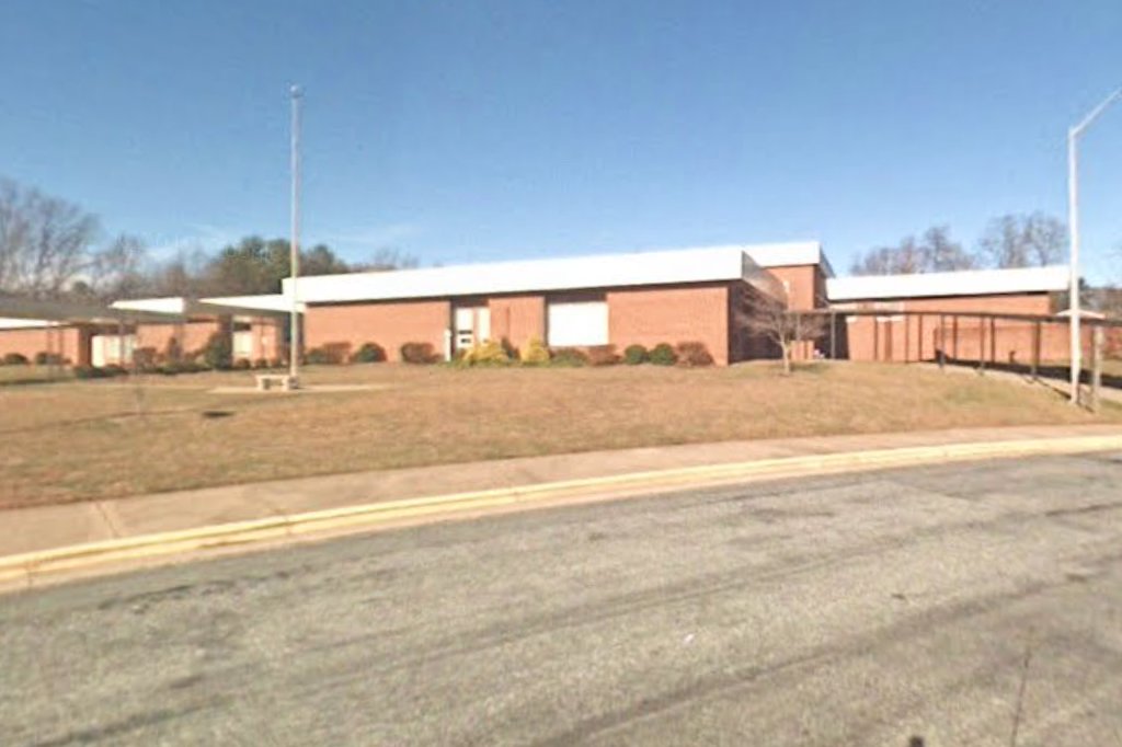 John W Dillard Elementary School