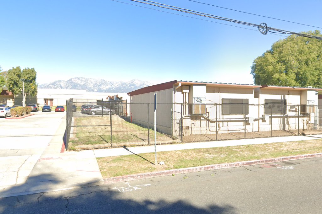 Lincoln Hall Middle School