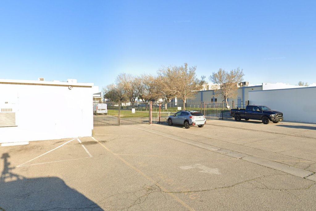 Quartz Hill High School