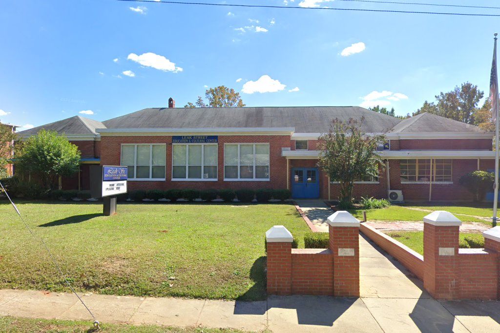 Leak Street School