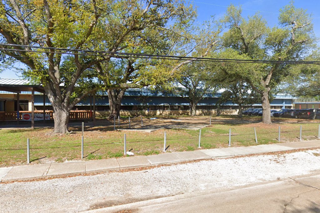 College Oaks Elementary School