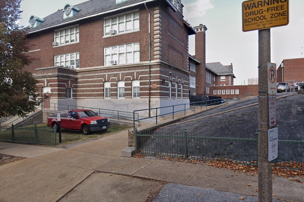 Long Middle School Community Ed Center