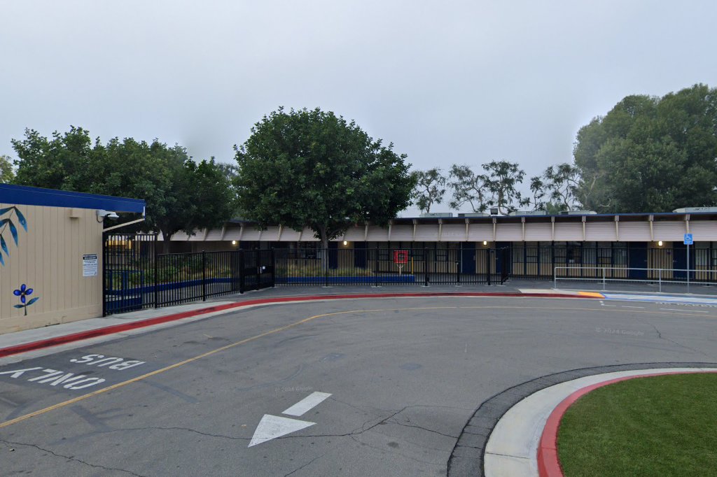 Commonwealth Elementary School