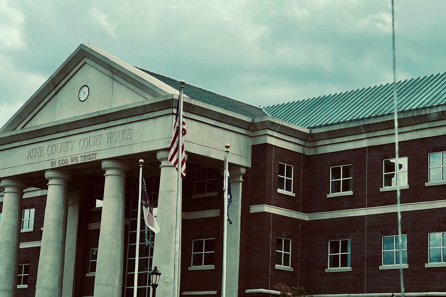 Jefferson Vehicle & License Plate Office
