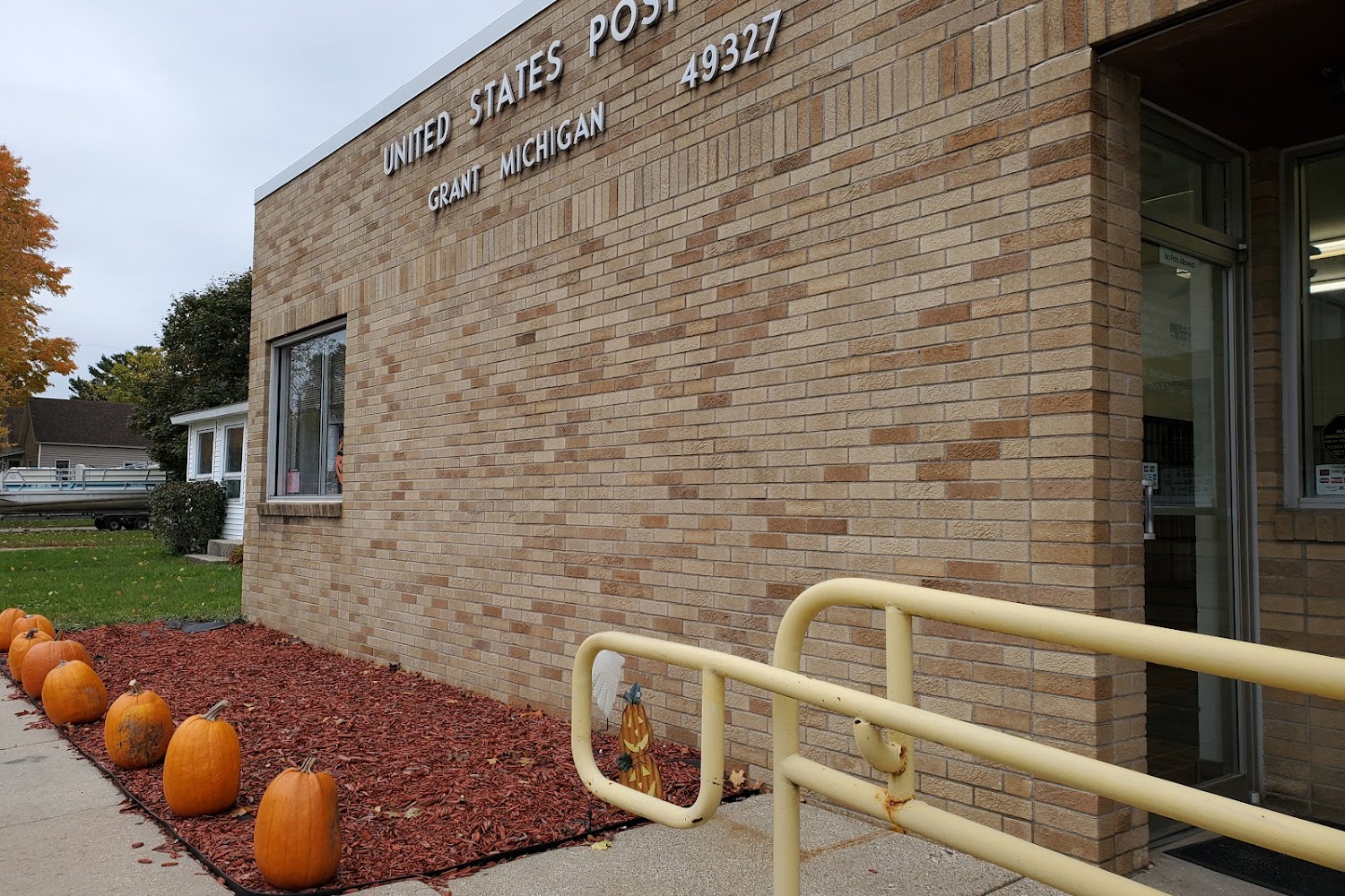 Grant Passport Office