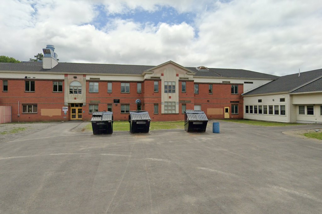 Dr Lewis S Libby School