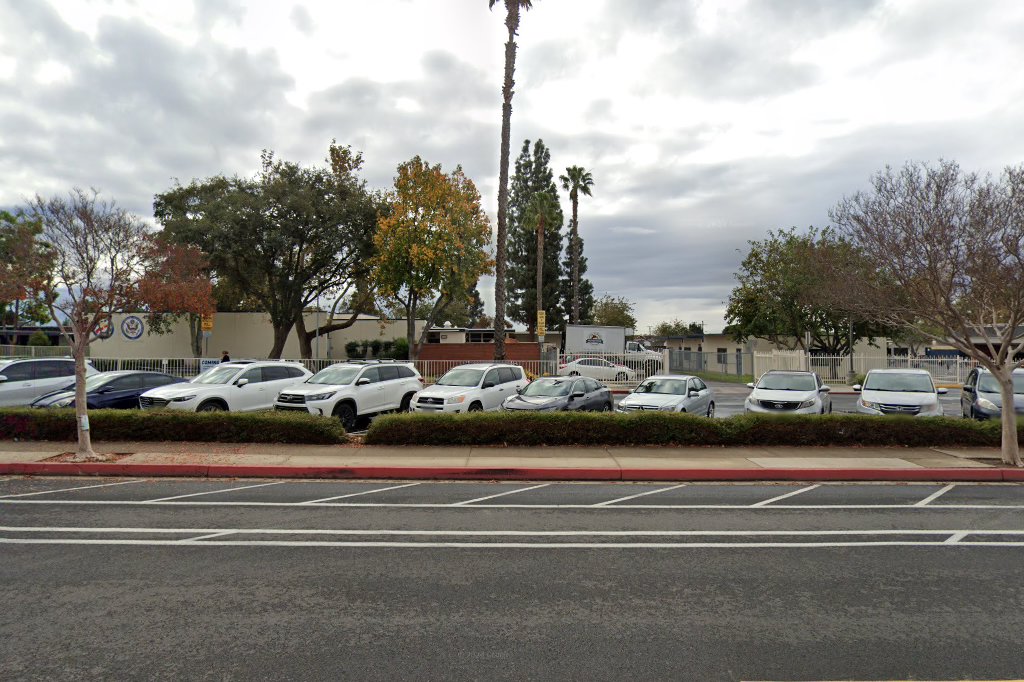 Golden Elementary School