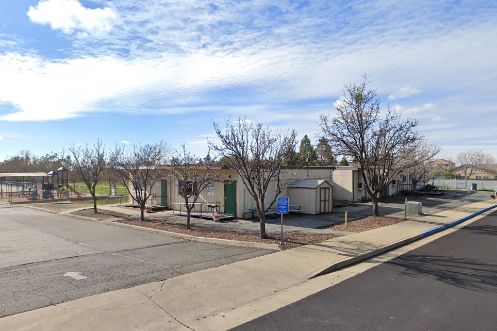 Auburn Elementary School