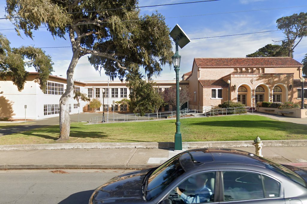 Pacific Grove Middle School