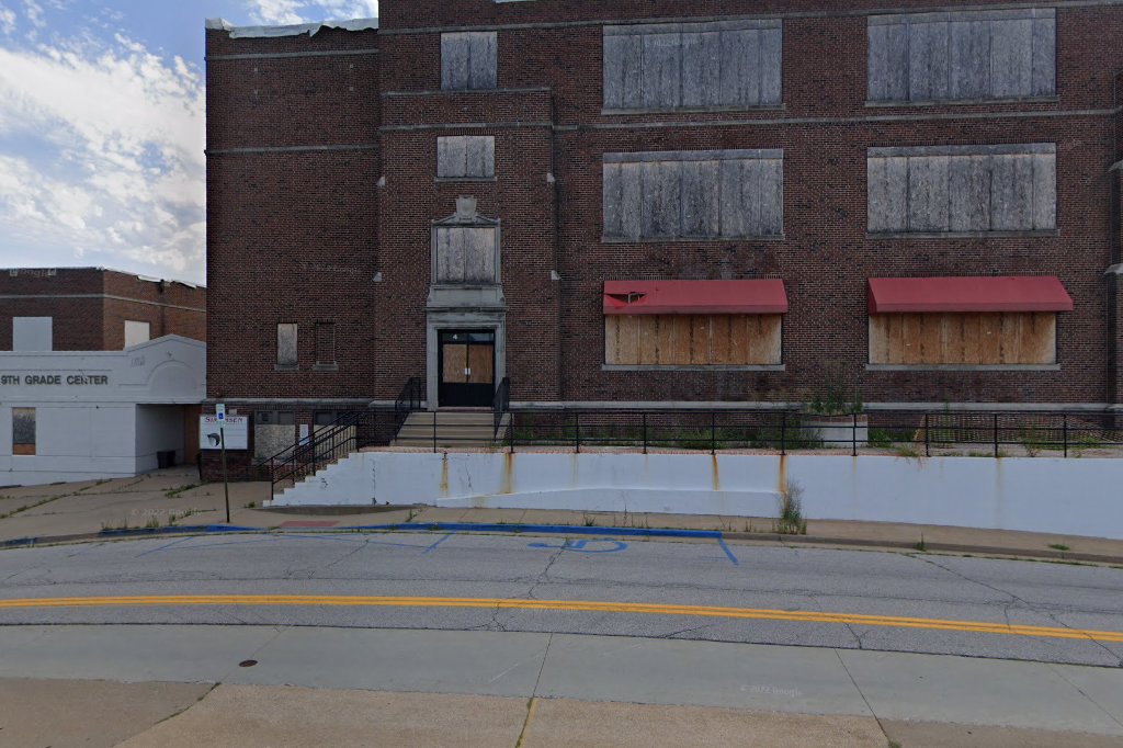 Simonsen Ninth Grade Center