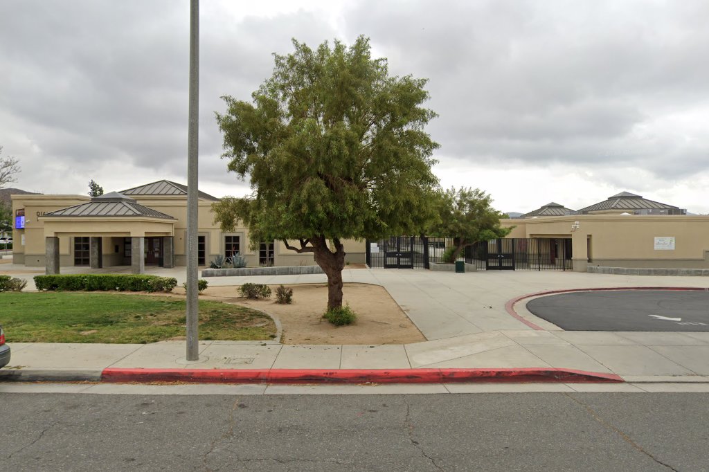Diamond Valley Middle School