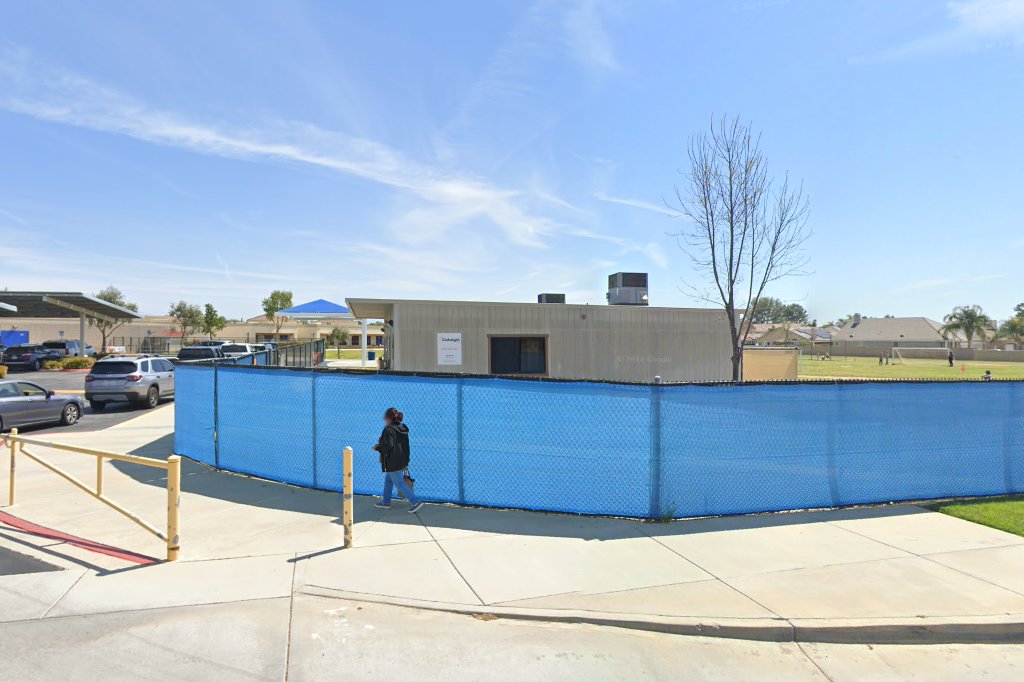 Freedom Crest Elementary School