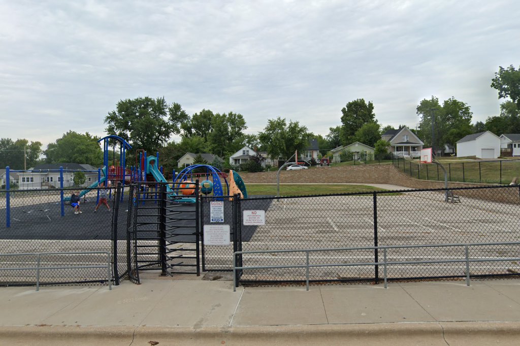 Mark Twain Elementary School