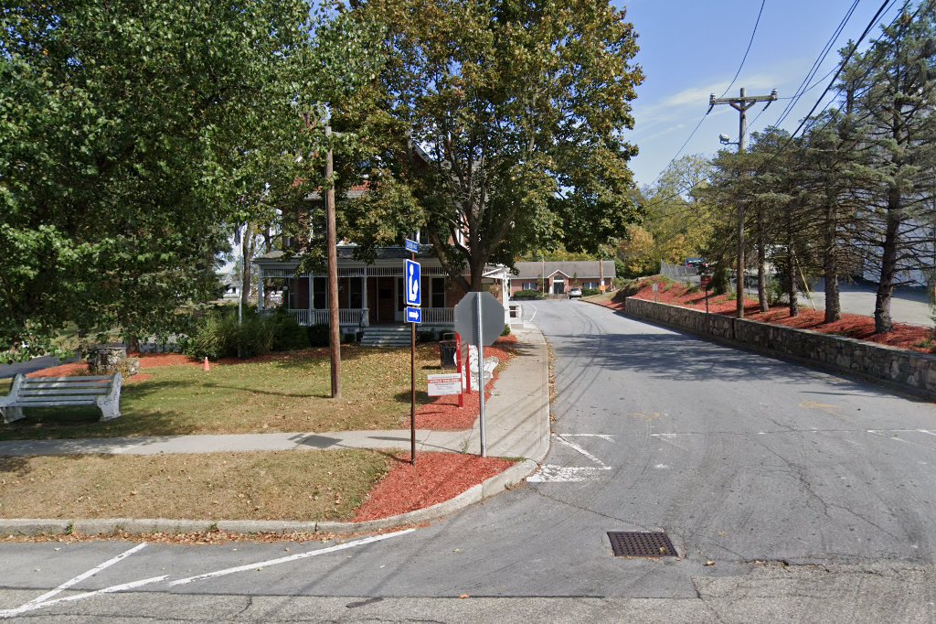 Florida Village Court