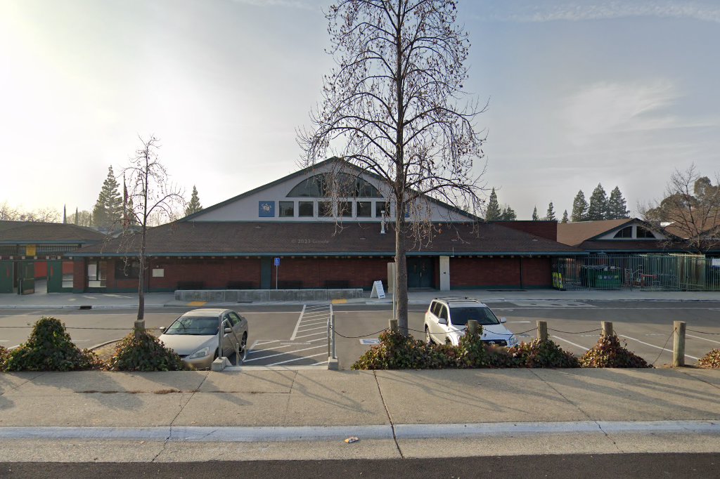 Carriage Drive Elementary