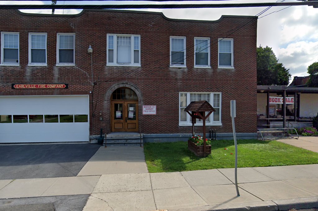 Earlville Village Court