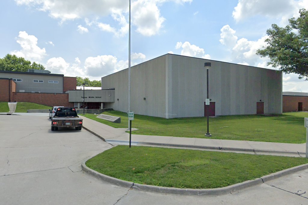 Treynor Community School
