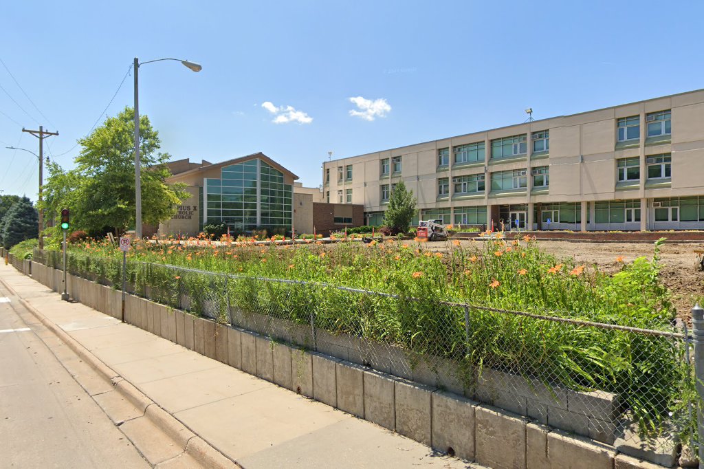 St. Pius X/St. Leo Elementary School