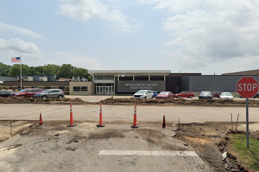 Maquoketa Valley High School