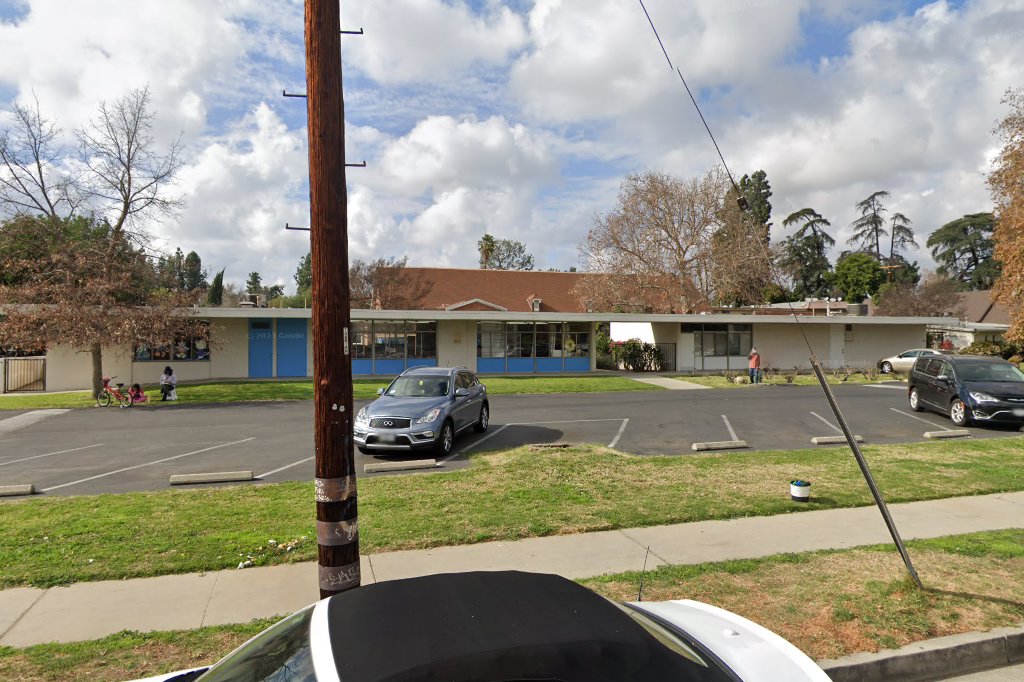 Sunflower Montessori School