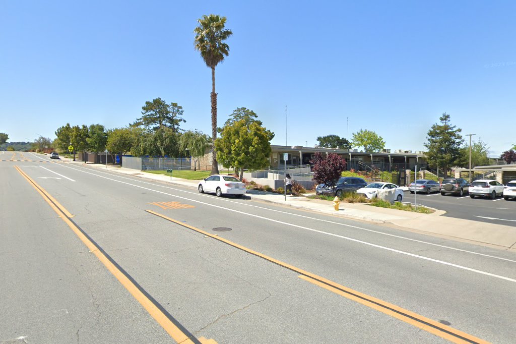 Pine Grove Elementary School