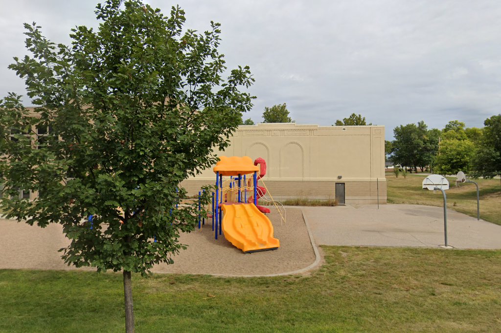 Elementary School at Valparaiso