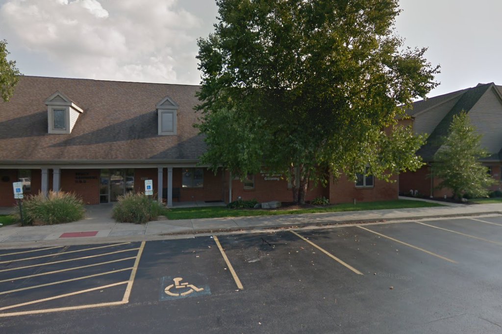 Animal Hospital at the Crossing
