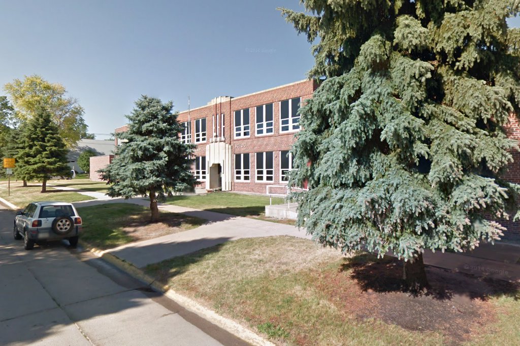 Custer Elementary School