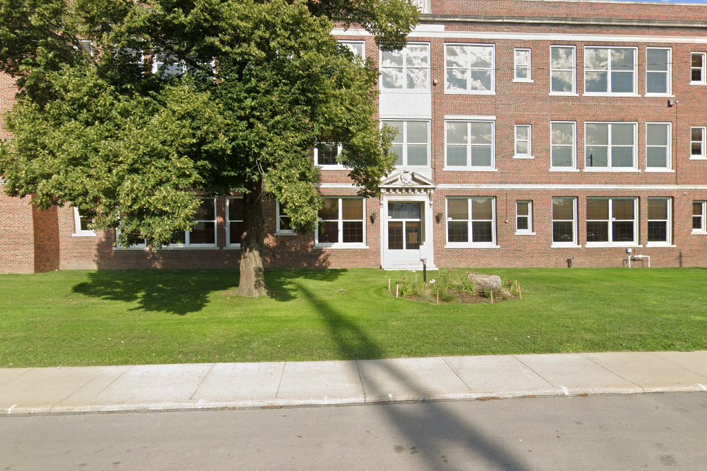Bloomer Elementary School