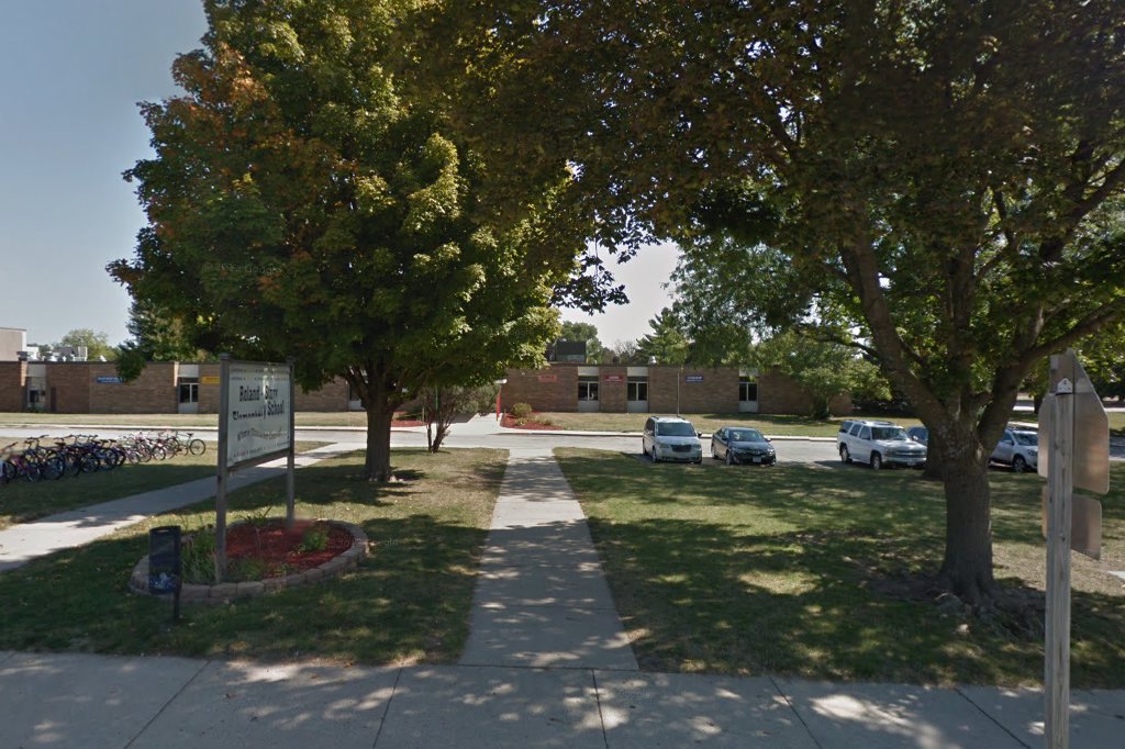 Roland-Story Elementary School