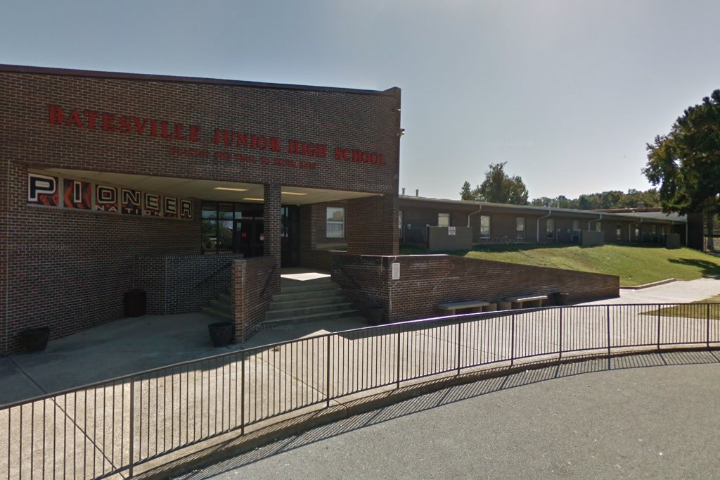 Batesville Junior High School