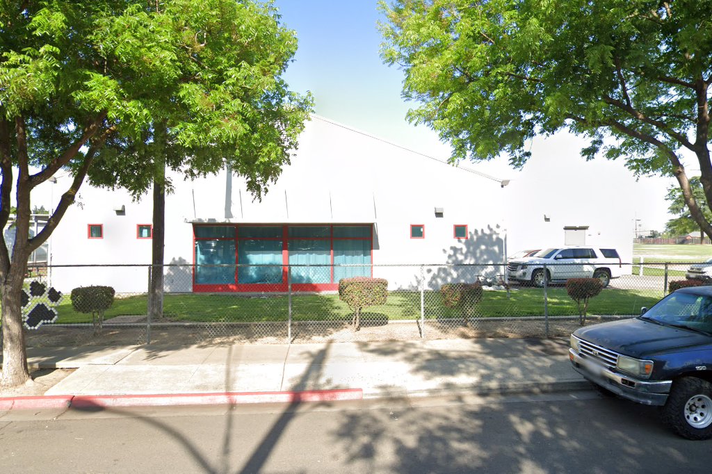 Mark Twain Junior High School