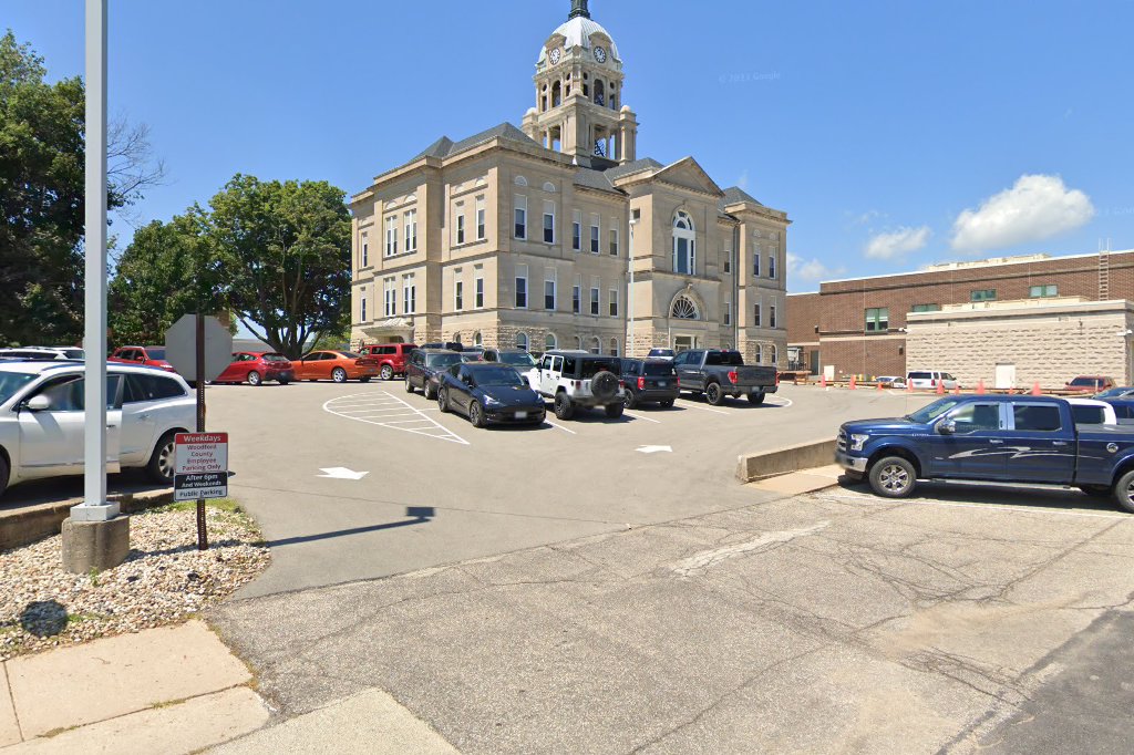 Woodford County Court